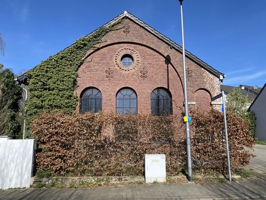 Wohnen oder Arbeiten in einzigartigem industriellem Loft in Aachen